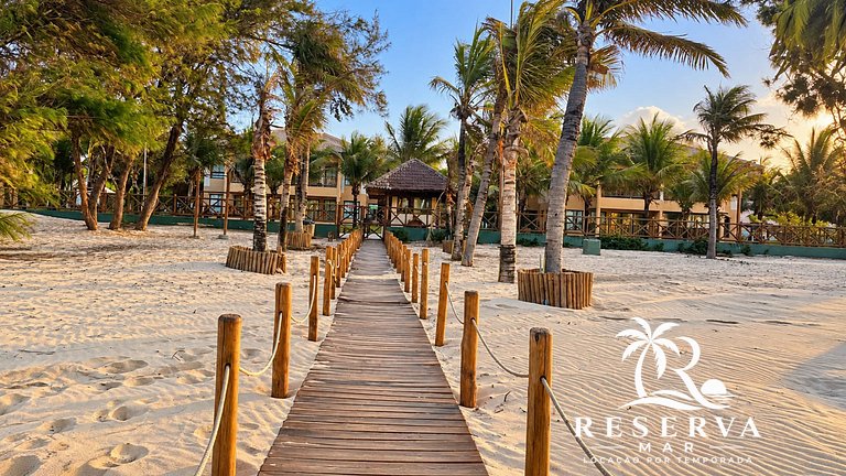 VG Sun Cumbuco | Feet in the Sand by Reserva Mar